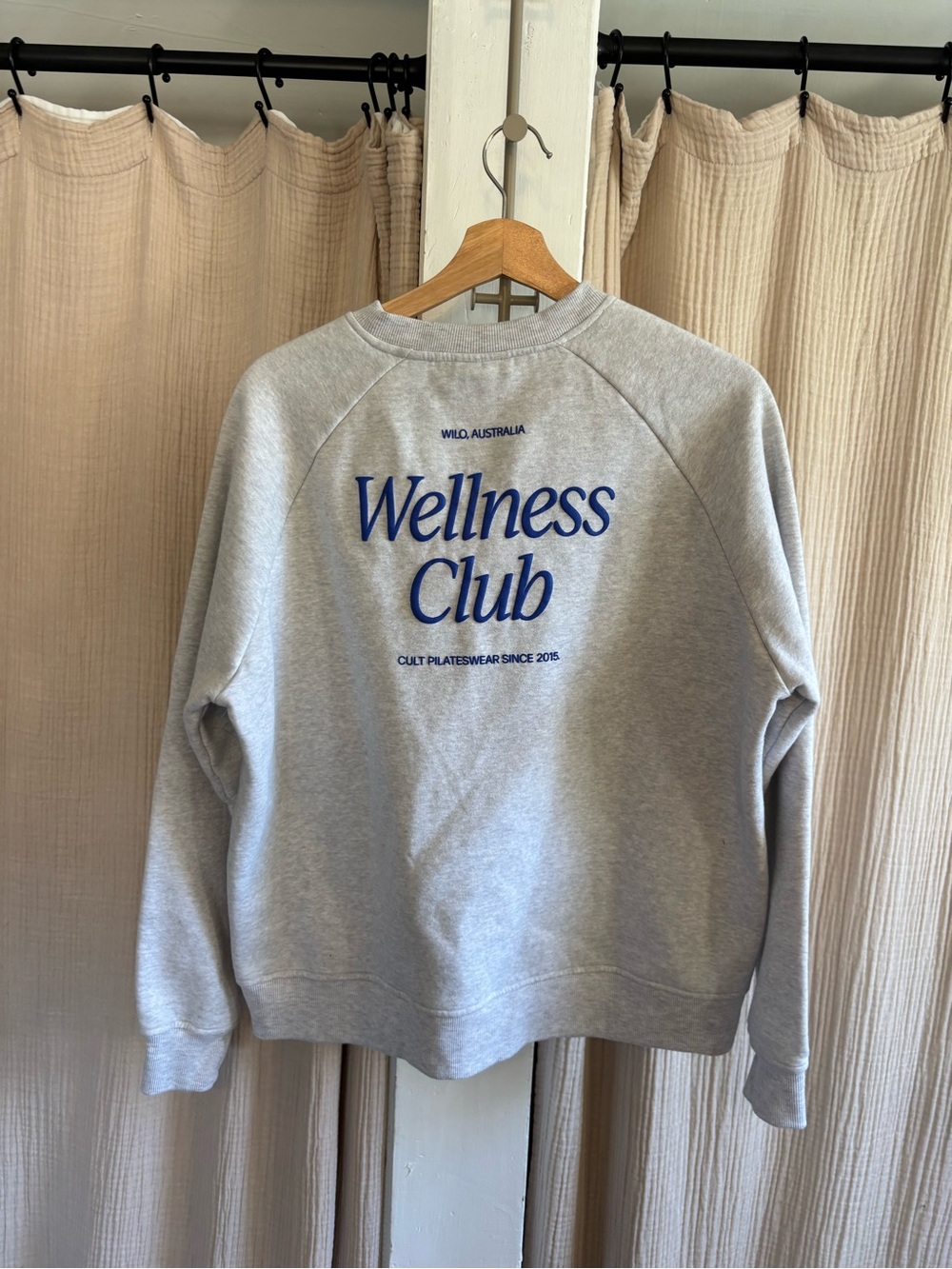 WILO Wellness Club Sweatshirt- Medium - Picture 6 of 9